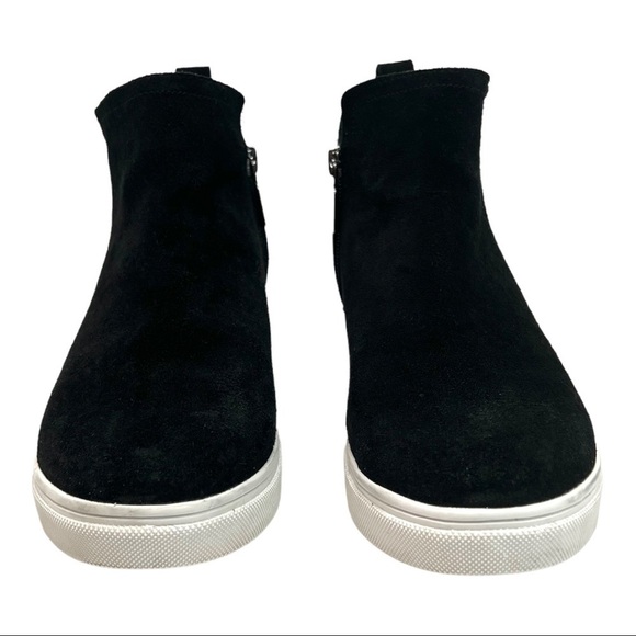 Blondo Georgette Waterproof Black Suede Hidden Wedge Booties Sneakers - Picture 2 of 12